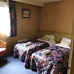Hotel Fasthotel -le Drakkar -un Fh Confort