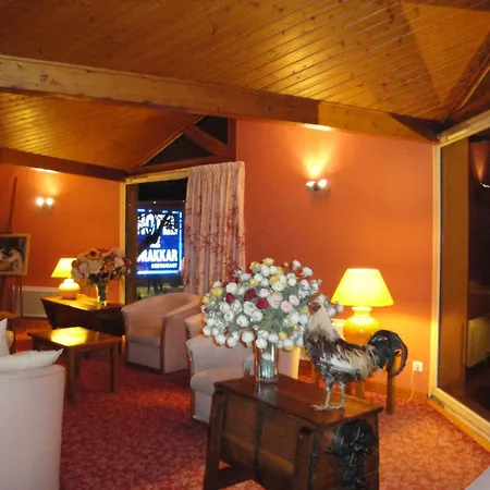 Szálloda Fasthotel -le Drakkar -un Fh Confort Pont-Audemer