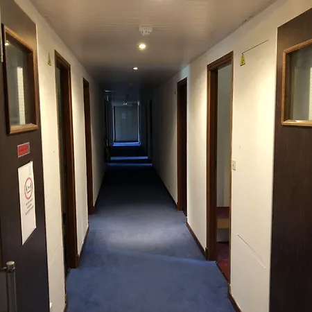 Fasthotel -le Drakkar -un Fh Confort פונט-אודמר