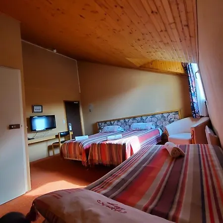 Fasthotel -le Drakkar -un Fh Confort ホテル 2*