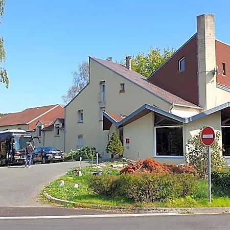 Fasthotel -le Drakkar -un Fh Confort Hotel Pont-Audemer