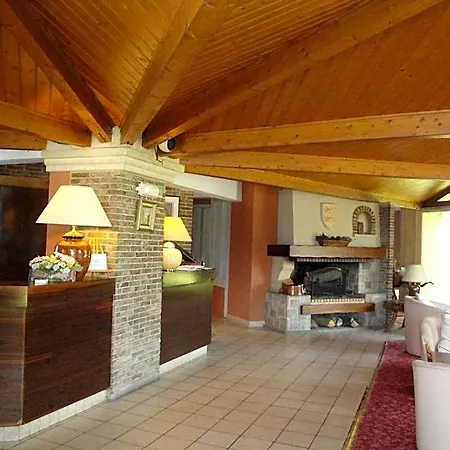 Hotel Fasthotel -le Drakkar -un Fh Confort 2*