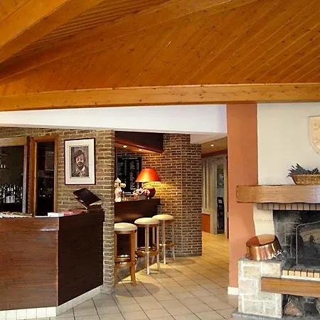 Fasthotel -le Drakkar -un Fh Confort Hotel Pont-Audemer