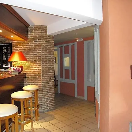 Hotel Fasthotel -le Drakkar -un Fh Confort Pont-Audemer