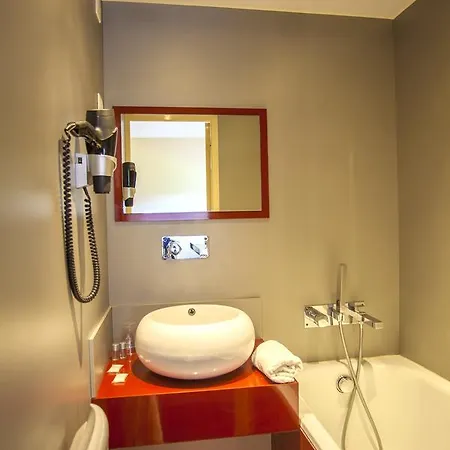 Fasthotel -le Drakkar -un Fh Confort 호텔 퐁노데메르
